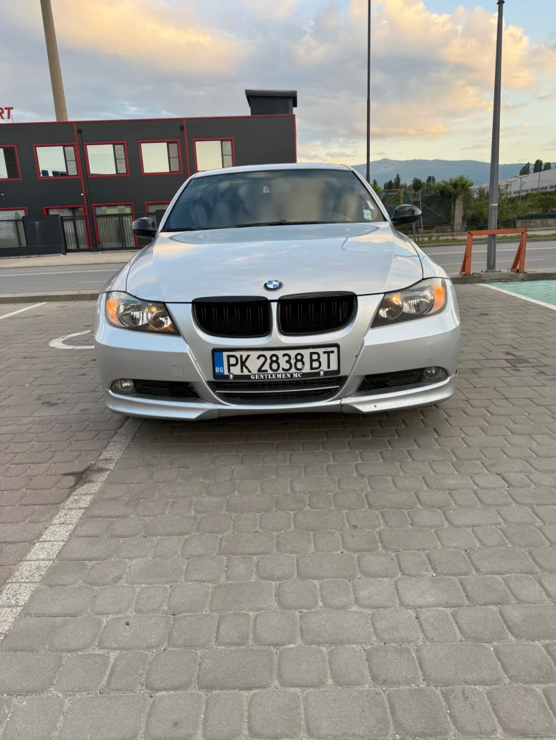 BMW 335 E91, снимка 10 - Автомобили и джипове - 52656349