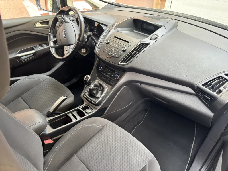 Ford Grand C-Max 7 места, ДДС кредит, снимка 6 - Автомобили и джипове - 51838825