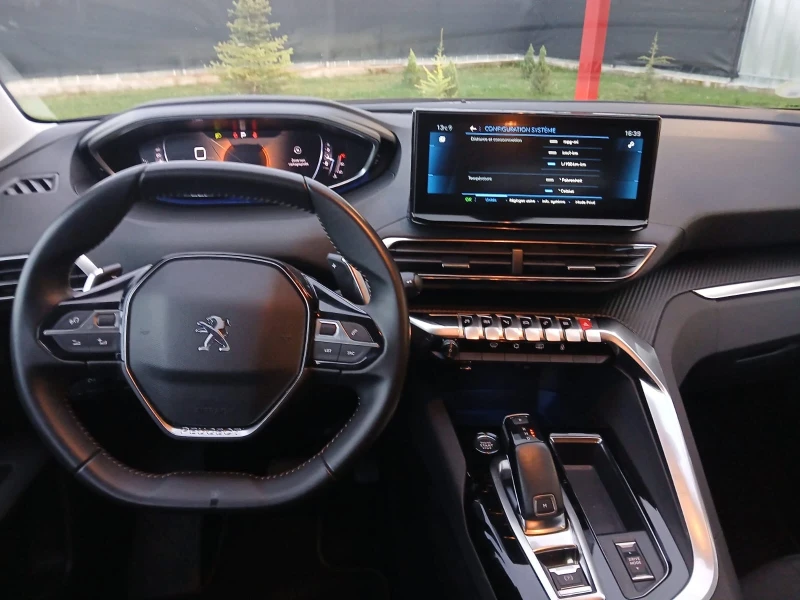 Peugeot 3008 1.5 130k.c Avtomat, снимка 9 - Автомобили и джипове - 52433419