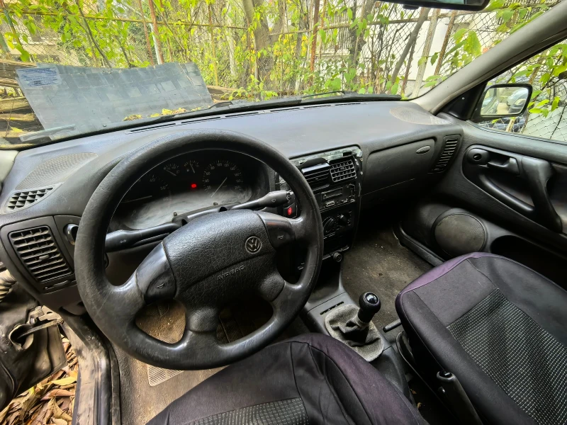 VW Polo 1.4 MPI 60к.с., снимка 6 - Автомобили и джипове - 52826363