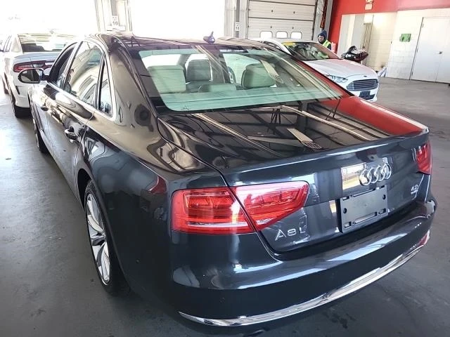 Audi A8 L 4.2 - изображение 5