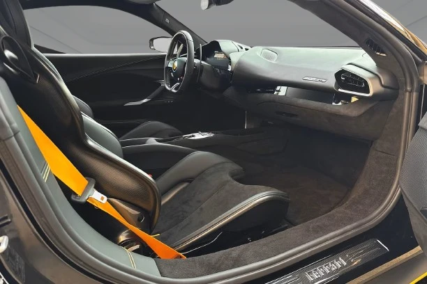 Ferrari 296GTB = Brembo Carbon Ceramic Brakes =  | Mobile.bg   12