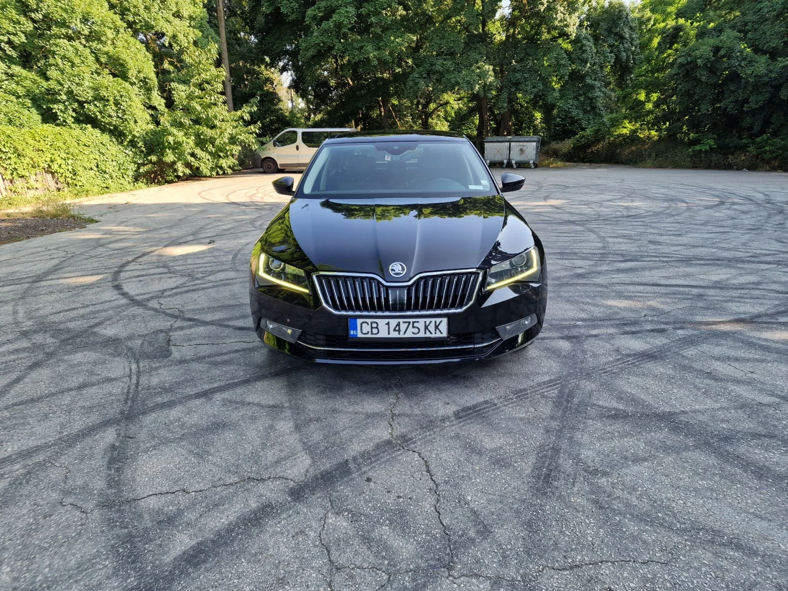 Skoda Superb 2.0TDI 4x4 L&K - изображение 8