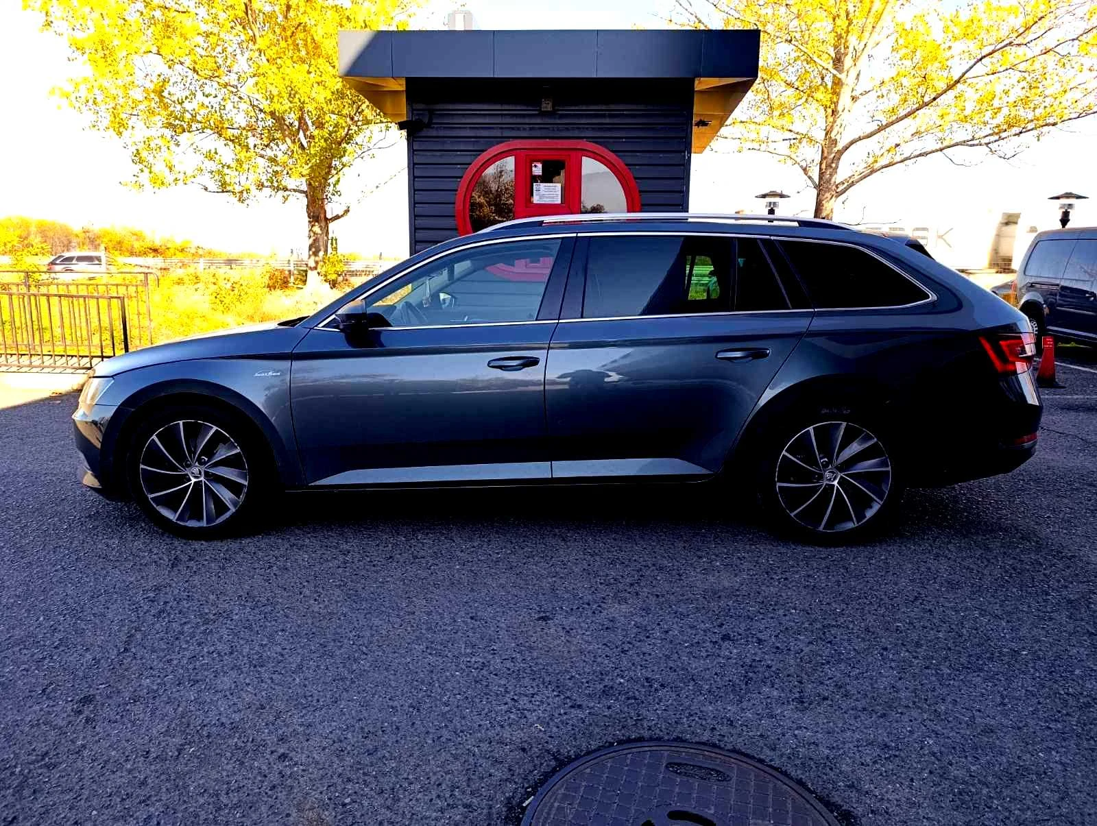 Skoda Superb 2.0 Tdi DSG 4x4 L&K | Mobile.bg   4