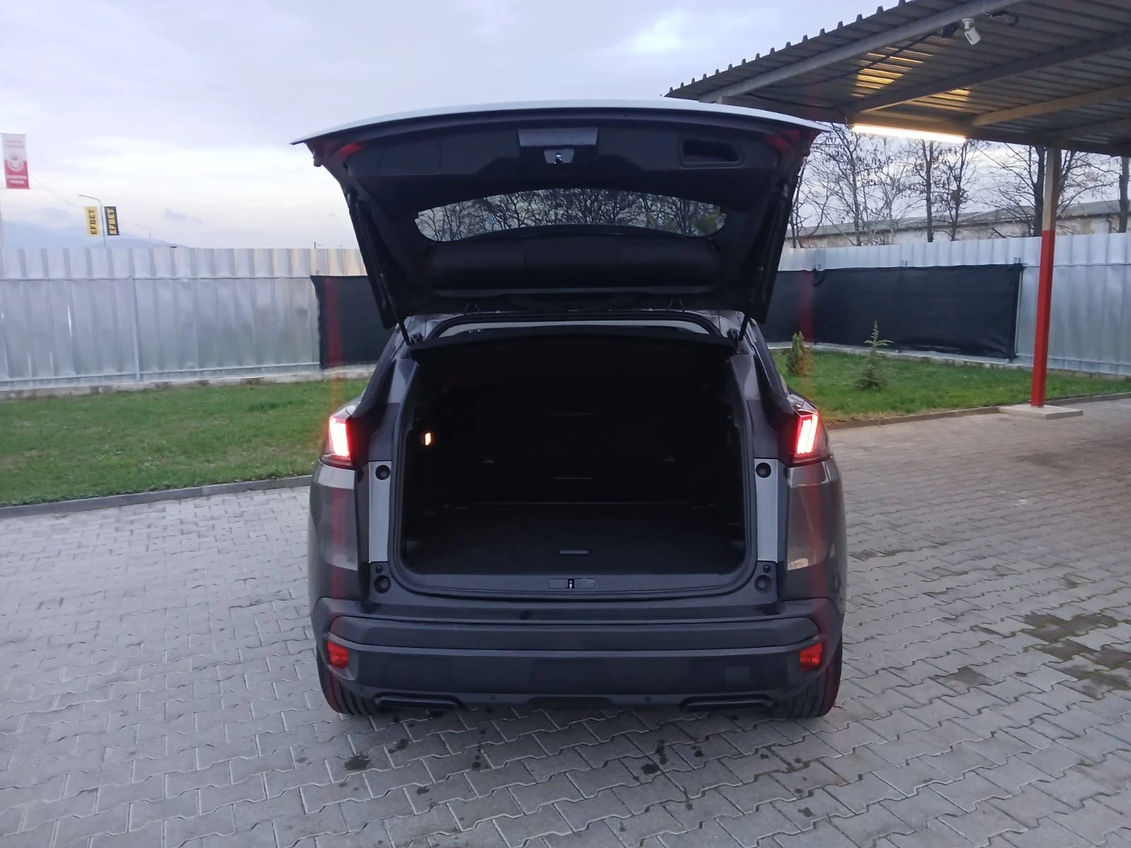 Peugeot 3008 1.5 130k.c Avtomat - изображение 7