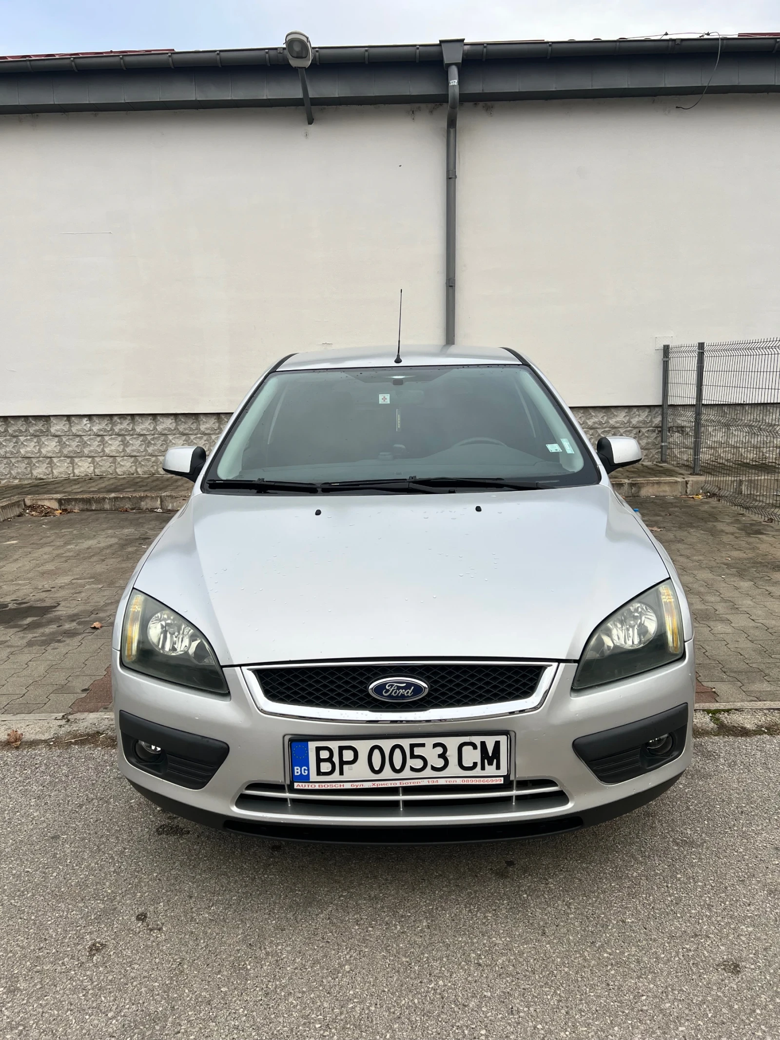 Ford Focus 1.6 109к.с. - изображение 2