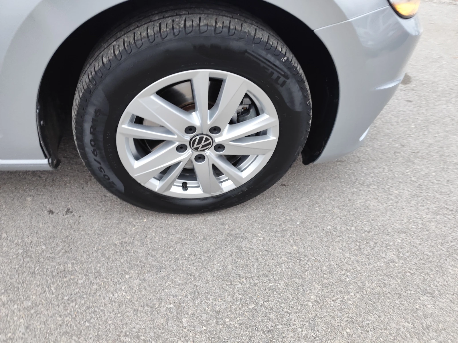 VW Touran 2.0TDi* 7 MECTA* EURO6D* NAVI*  | Mobile.bg � ����������� 16