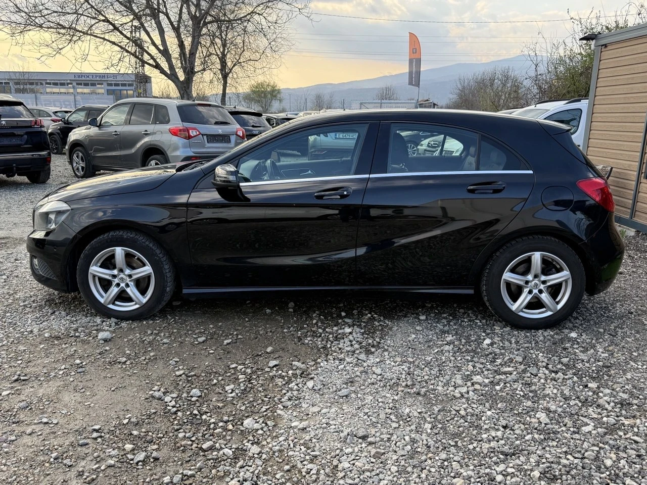 Mercedes-Benz A 200 200CDI/AUTOMATIC/ KOJA/NAVI / DISTRONIC, снимка 7 - Автомобили и джипове - 53864502