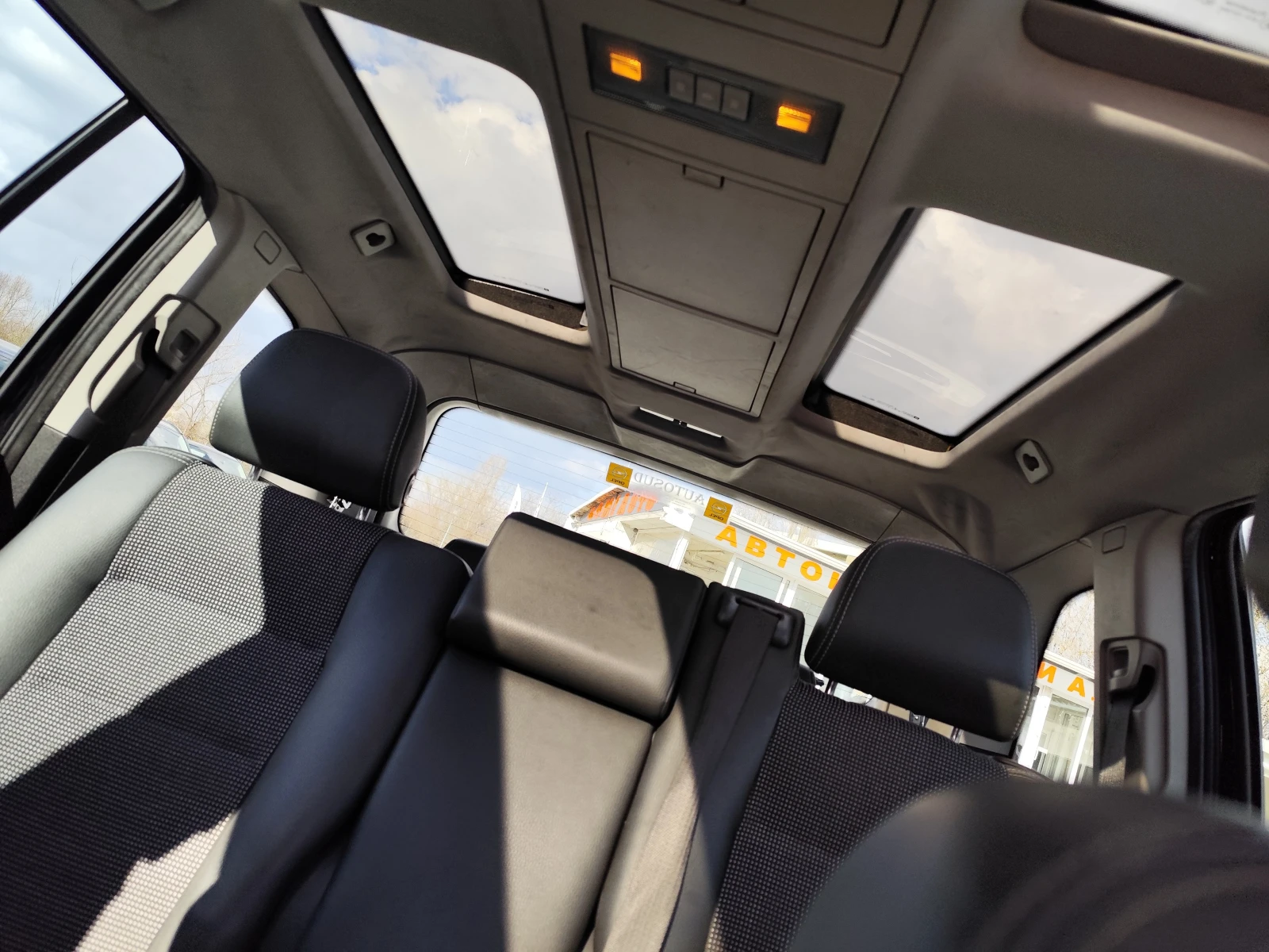 Opel Zafira 1.9CDTi* 7 MECTA* АВТОМАТИК* ПАНОРАМА* , снимка 9 - Автомобили и джипове - 53987698