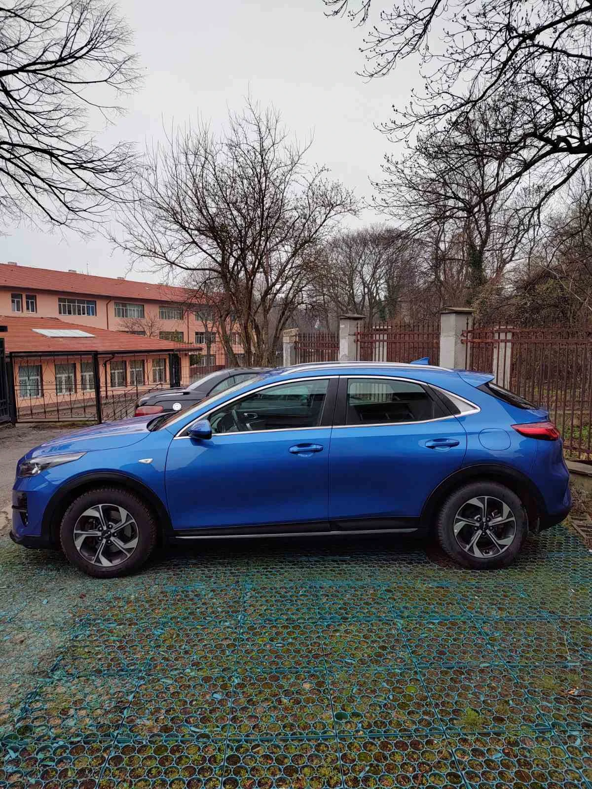 Kia XCeed, снимка 9 - Автомобили и джипове - 54128140