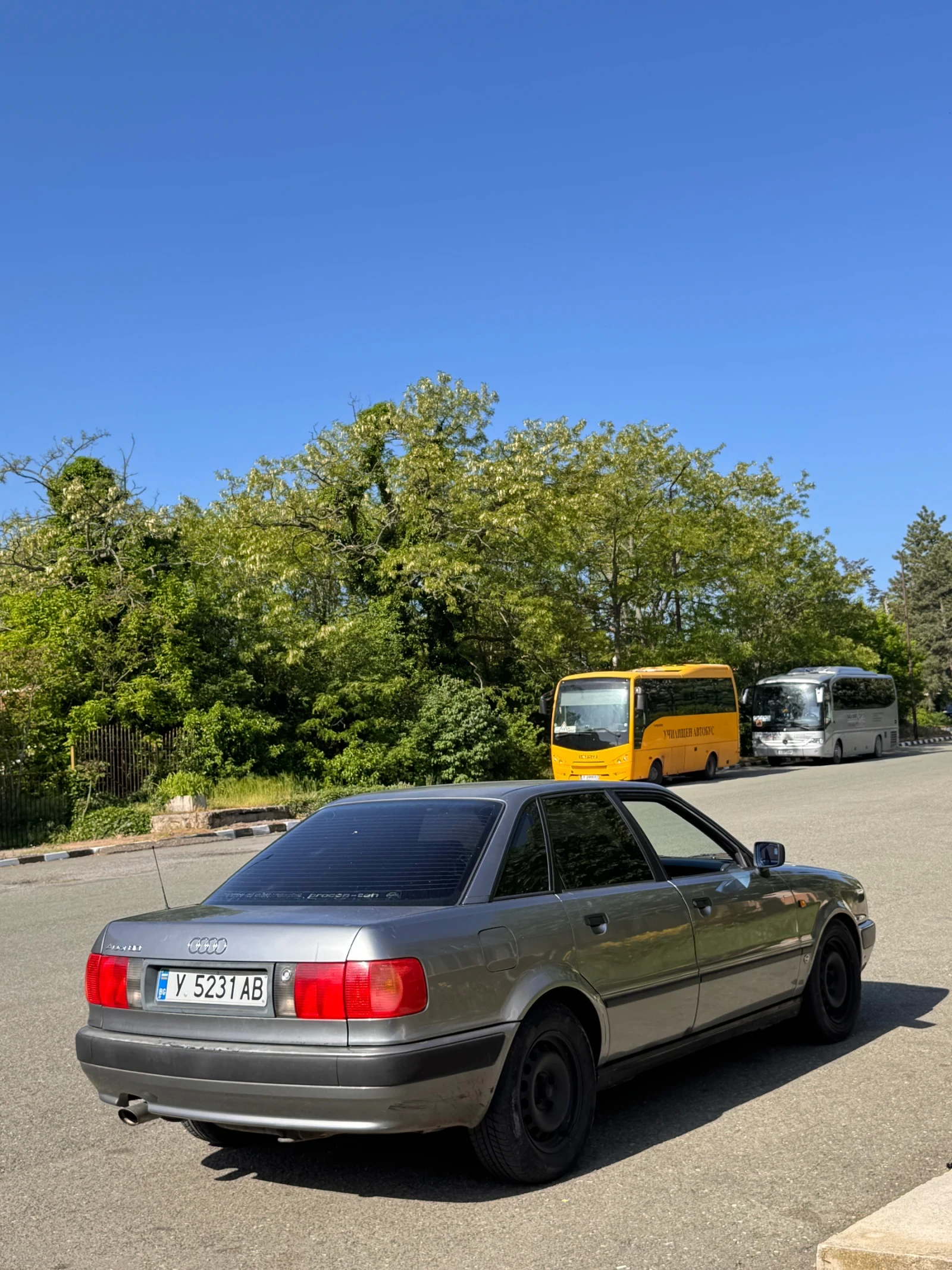 Audi 80
