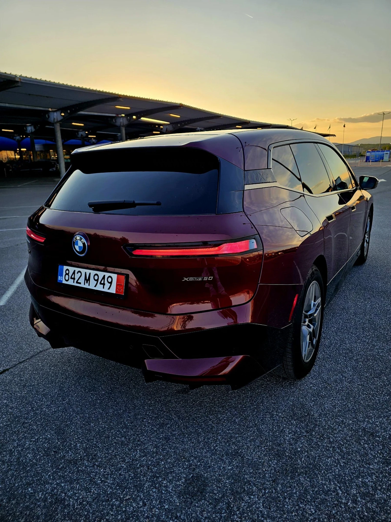 BMW iX XDRIVE50, снимка 5 - Автомобили и джипове - 54670275