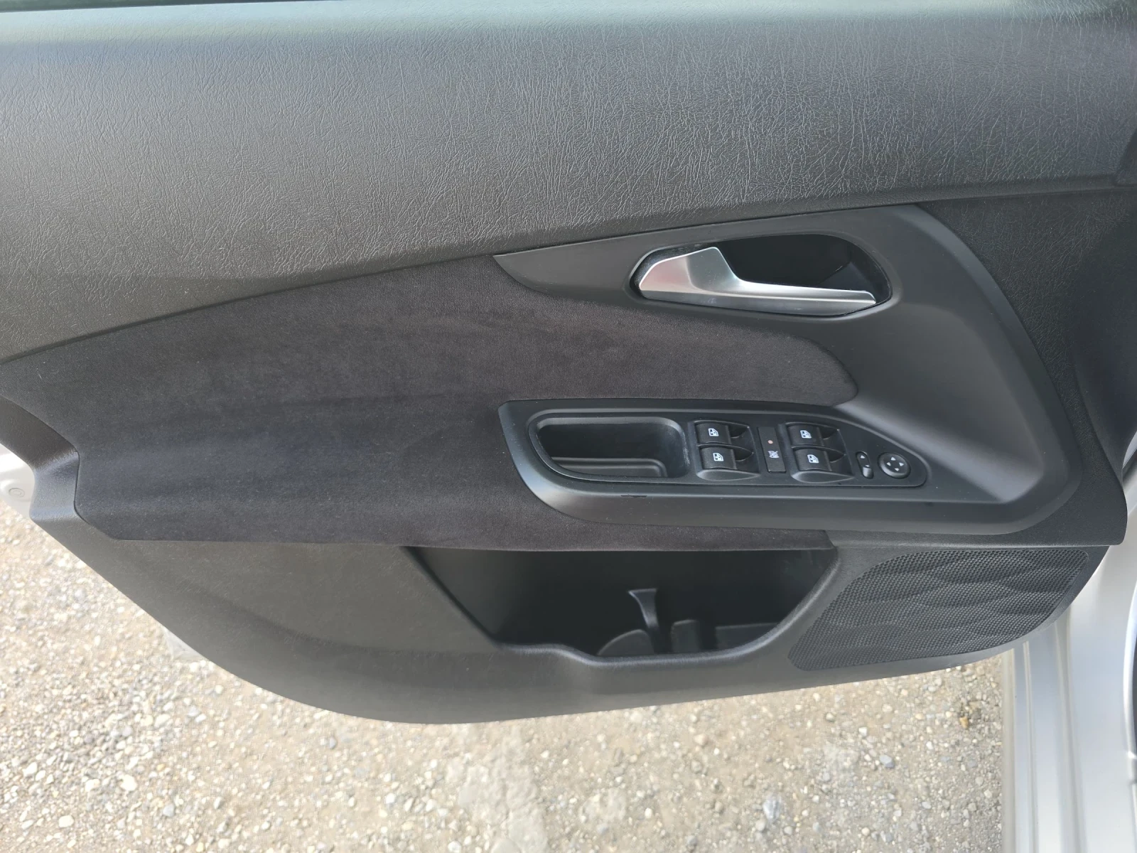 Fiat Tipo 1.6d, снимка 8 - Автомобили и джипове - 54961856