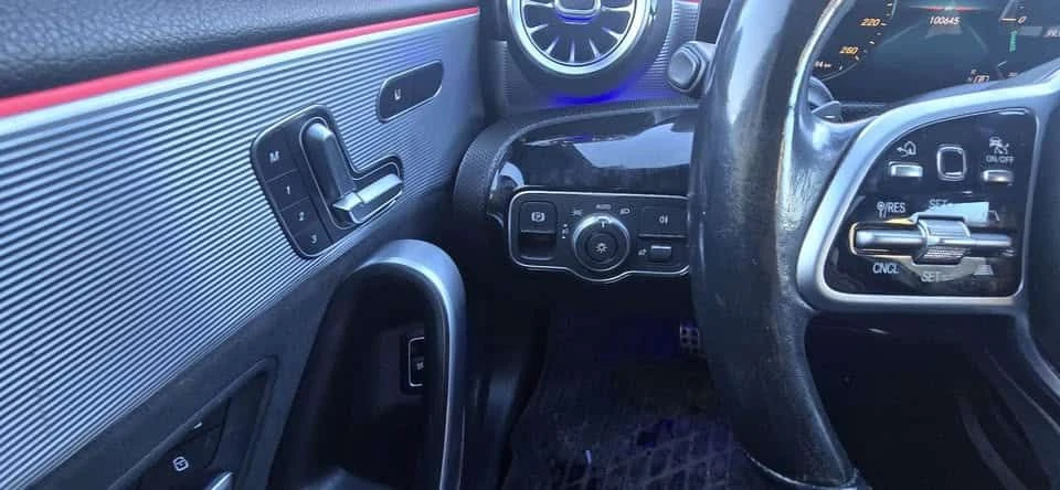 Mercedes-Benz A 220 4MATIC* DISTRONIC* АМБИЕНТНО* , снимка 14 - Автомобили и джипове - 55099803
