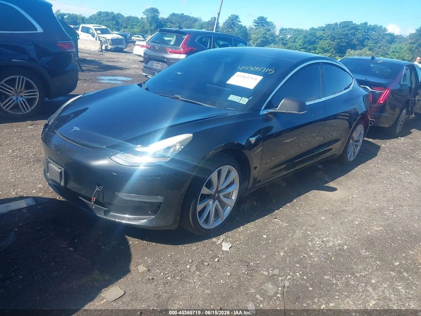 Tesla Model 3 Long Range/Mid Range/Standard Range/Standard Range, снимка 2 - Автомобили и джипове - 55272177