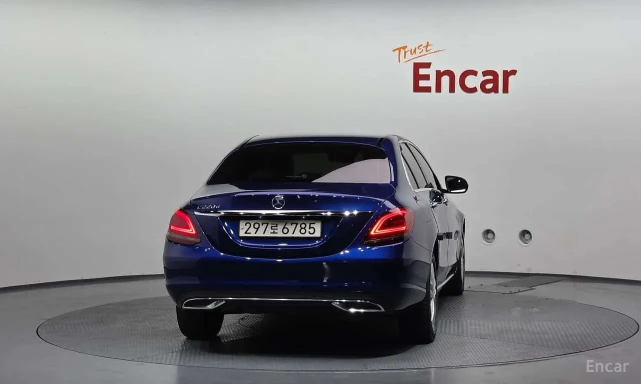 Mercedes-Benz C 220 * C220 d Avantgarde * ЦЕНА ДО БГ, снимка 4 - Автомобили и джипове - 55665966