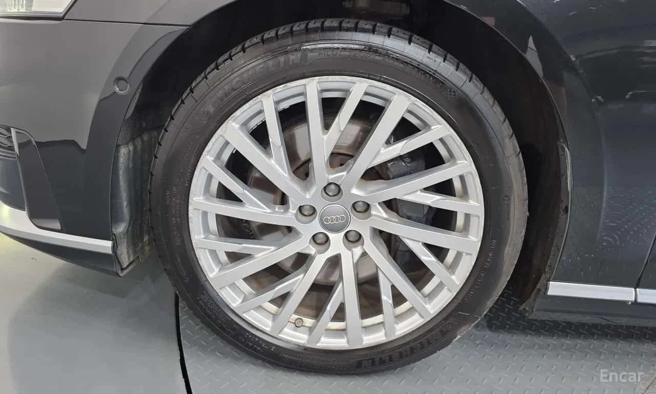 Audi A8 55 TFSI Quattro LWB, снимка 5 - Автомобили и джипове - 55750133