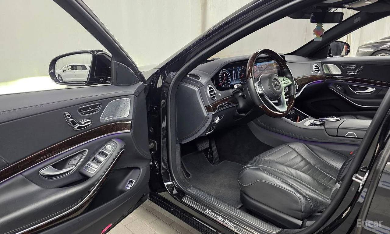Mercedes-Benz S 560 L* 4MATIC* BURMESTER* ОБДУХВАНЕ* МАСАЖ* , снимка 6 - Автомобили и джипове - 56196438