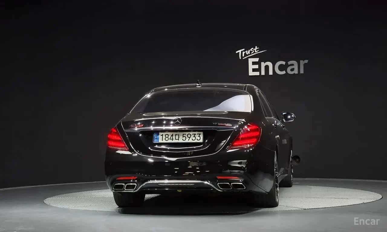 Mercedes-Benz S 63 AMG / 3D BURMETSER / ДИСТРОНИК / 360 / АВТОКРЕДИТ, снимка 4 - Автомобили и джипове - 56253381