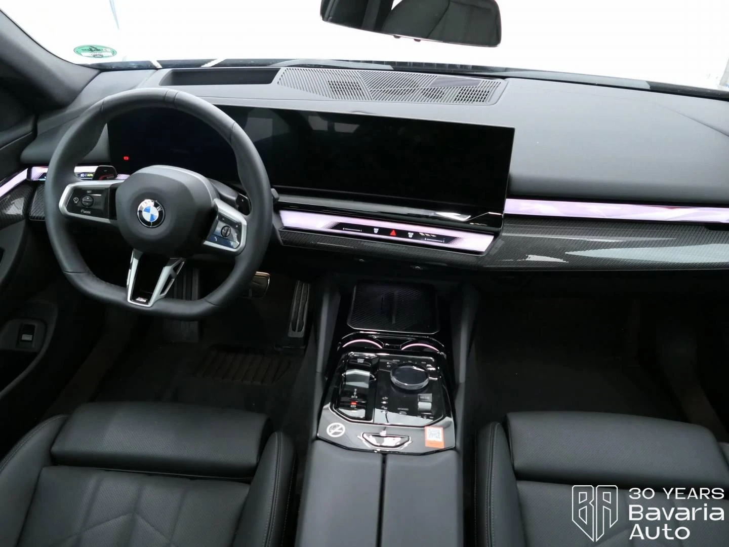 BMW 520 d xDrive Touring Steptronic, снимка 6 - Автомобили и джипове - 56302726