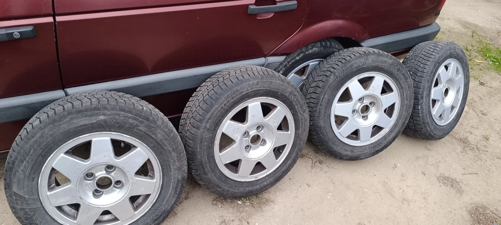 VW Passat Комби , снимка 16 - Автомобили и джипове - 56647171