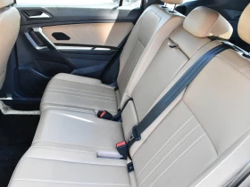 VW Tiguan R-LINE BLACK* 4MOTION* DISTRONIC* ПАНОРАМА* КАМЕРА, снимка 14