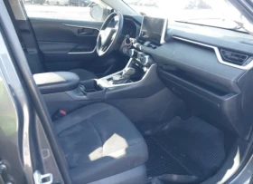 Toyota Rav4 LE* ПОДГРЕВ* LANE ASSIST* KEYLESS - 33000 лв. - 18434796 | Car24.bg