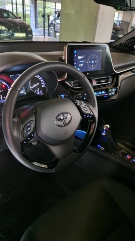 Toyota C-HR 2.0 e-CVT | Mobile.bg    13
