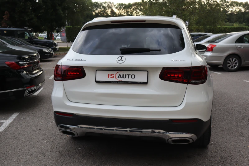 Mercedes-Benz GLC 220 4Matic/AMG/Камера/F1/Leader/Memory, снимка 5 - Автомобили и джипове - 47628112