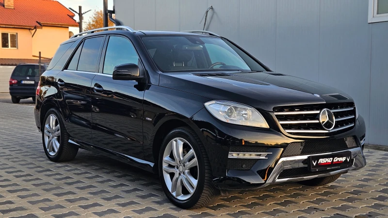 Mercedes-Benz ML 350 AMG/MONITORI/DISTR/PANO/AIR/CAMERA/ПОДГР/HARMAN/LI, снимка 3 - Автомобили и джипове - 47724830