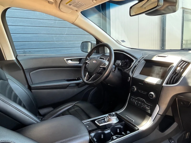 Ford Edge 2.0i AWD AUT 2019 , снимка 11 - Автомобили и джипове - 50787239