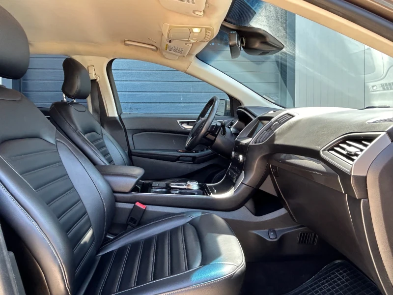 Ford Edge 2.0i AWD AUT 2019 , снимка 12 - Автомобили и джипове - 50787239