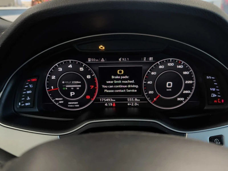 Audi Q7 * 3.0T Technik * CARFAX * БЕЗ ПЪРВОНАЧАЛНА ВНОСКА, снимка 8 - Автомобили и джипове - 52596595