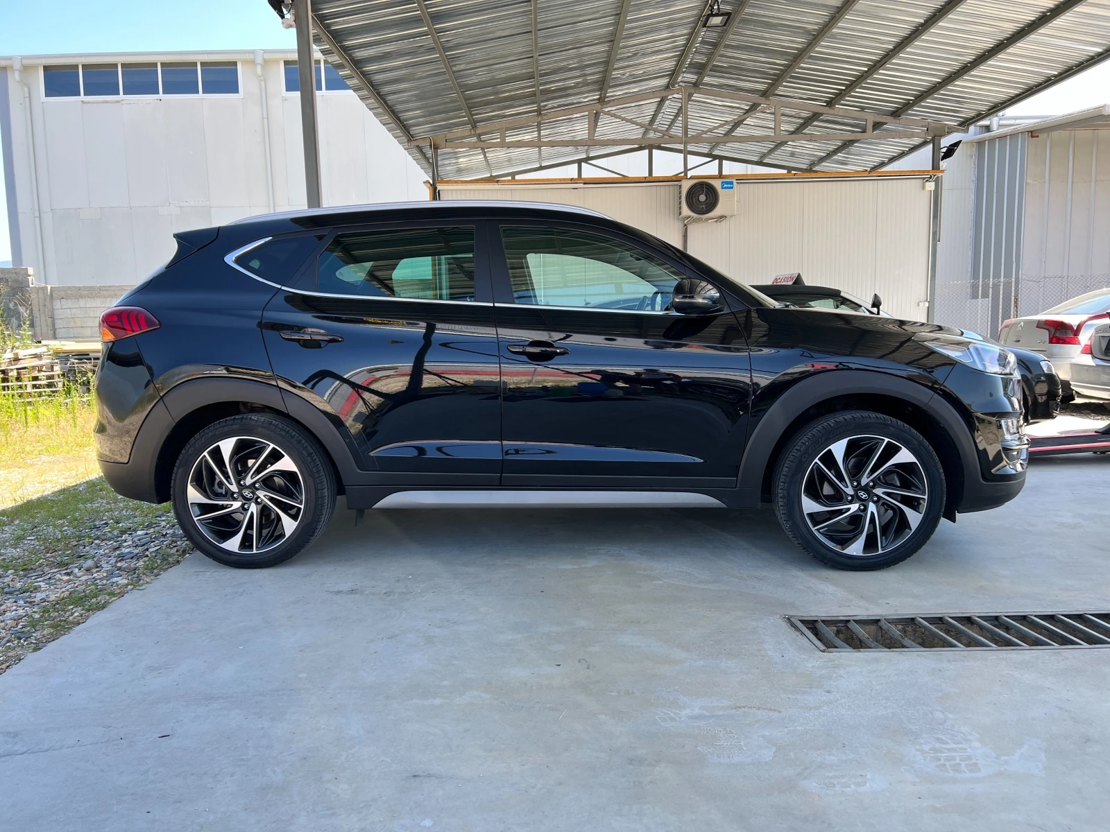 Hyundai Tucson FACELIFT 1.6CRDi - изображение 4