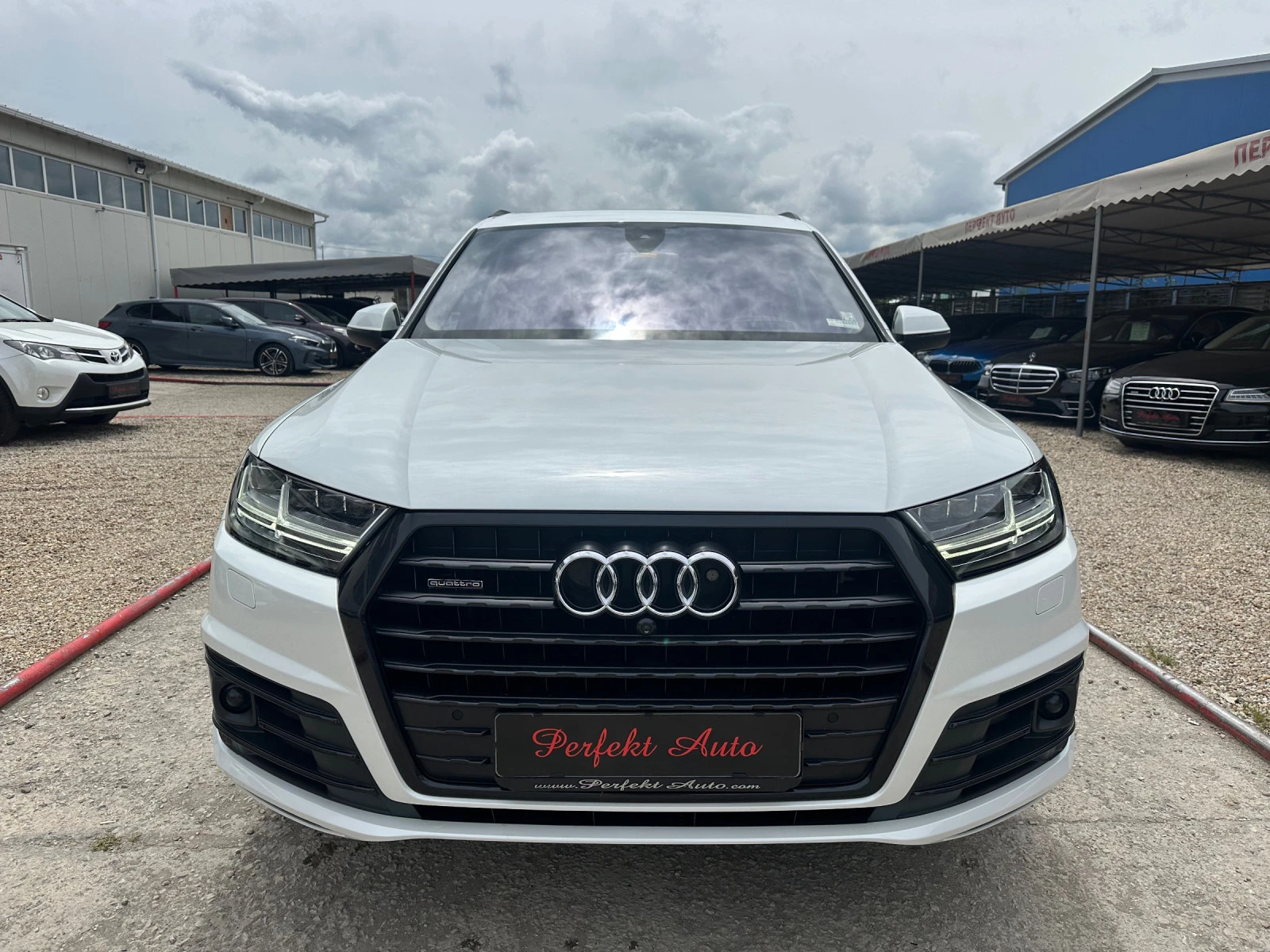 Audi Q7 3.0 TDI * S LINE * QUATTRO * BOSE * HEAD UP *  - изображение 2