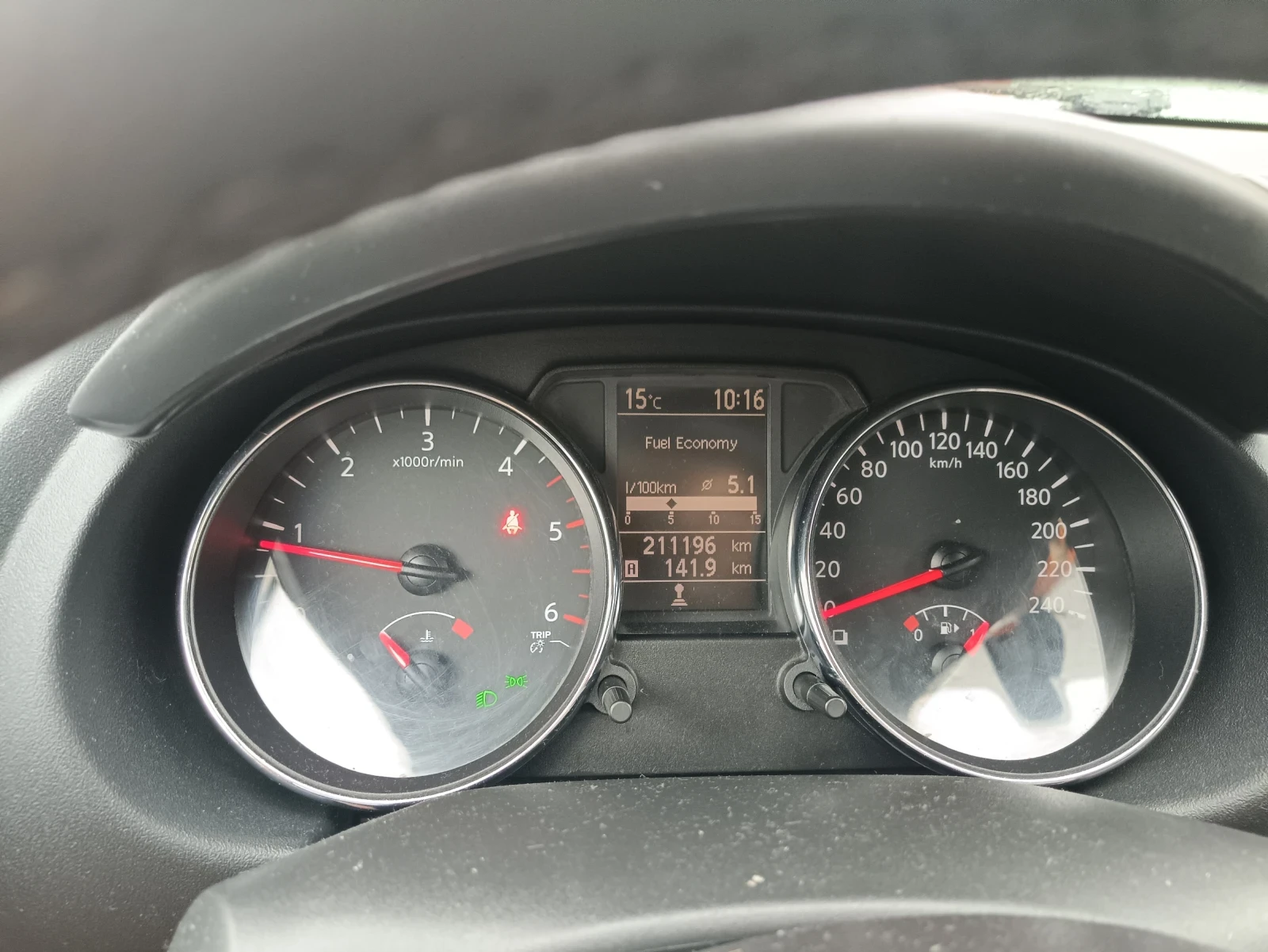 Nissan Qashqai 1.5 dci 110 коня  - изображение 8