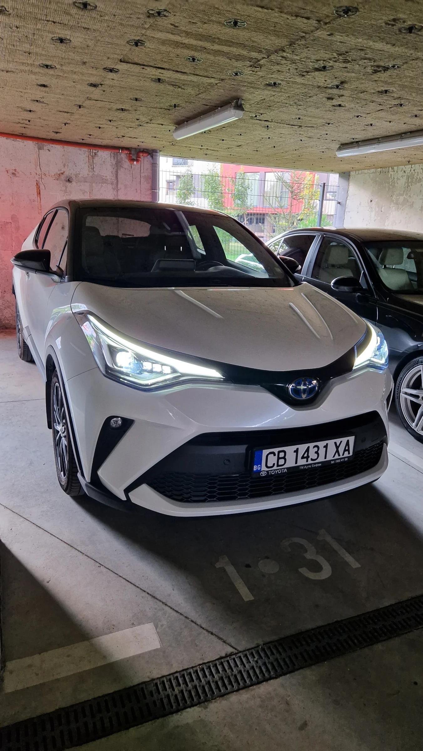 Toyota C-HR 2.0 e-CVT | Mobile.bg � ����������� 11