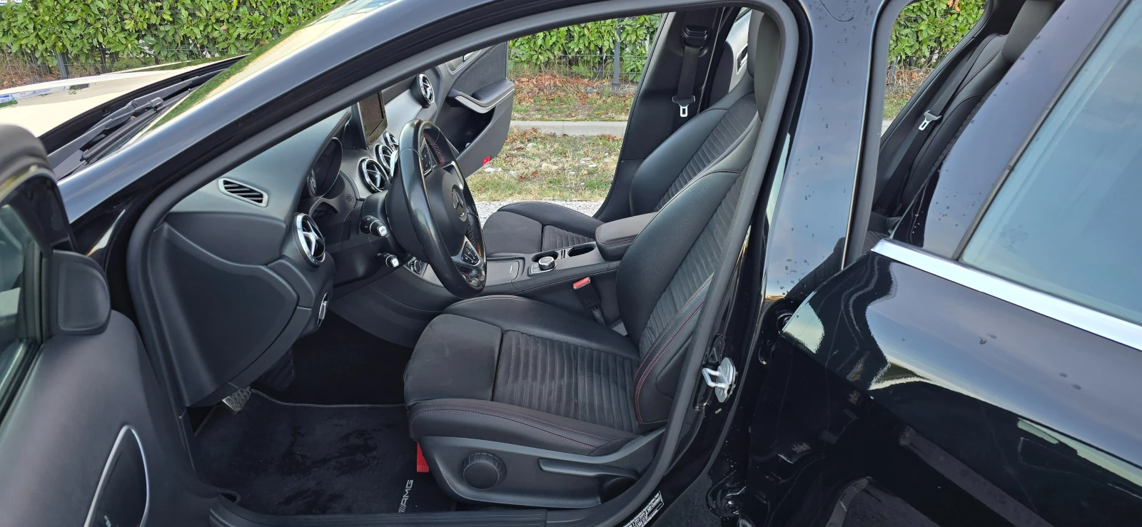 Mercedes-Benz GLA 200  - изображение 9