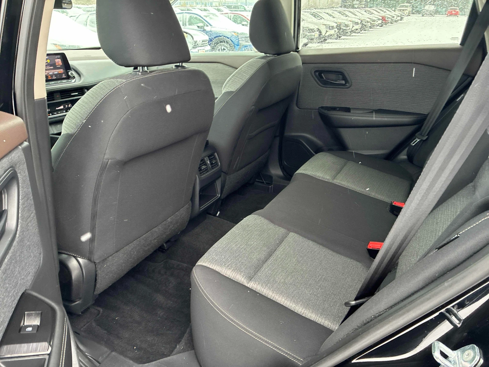 Nissan Rogue S * * CARFAX * *   * *  | Mobile.bg   10