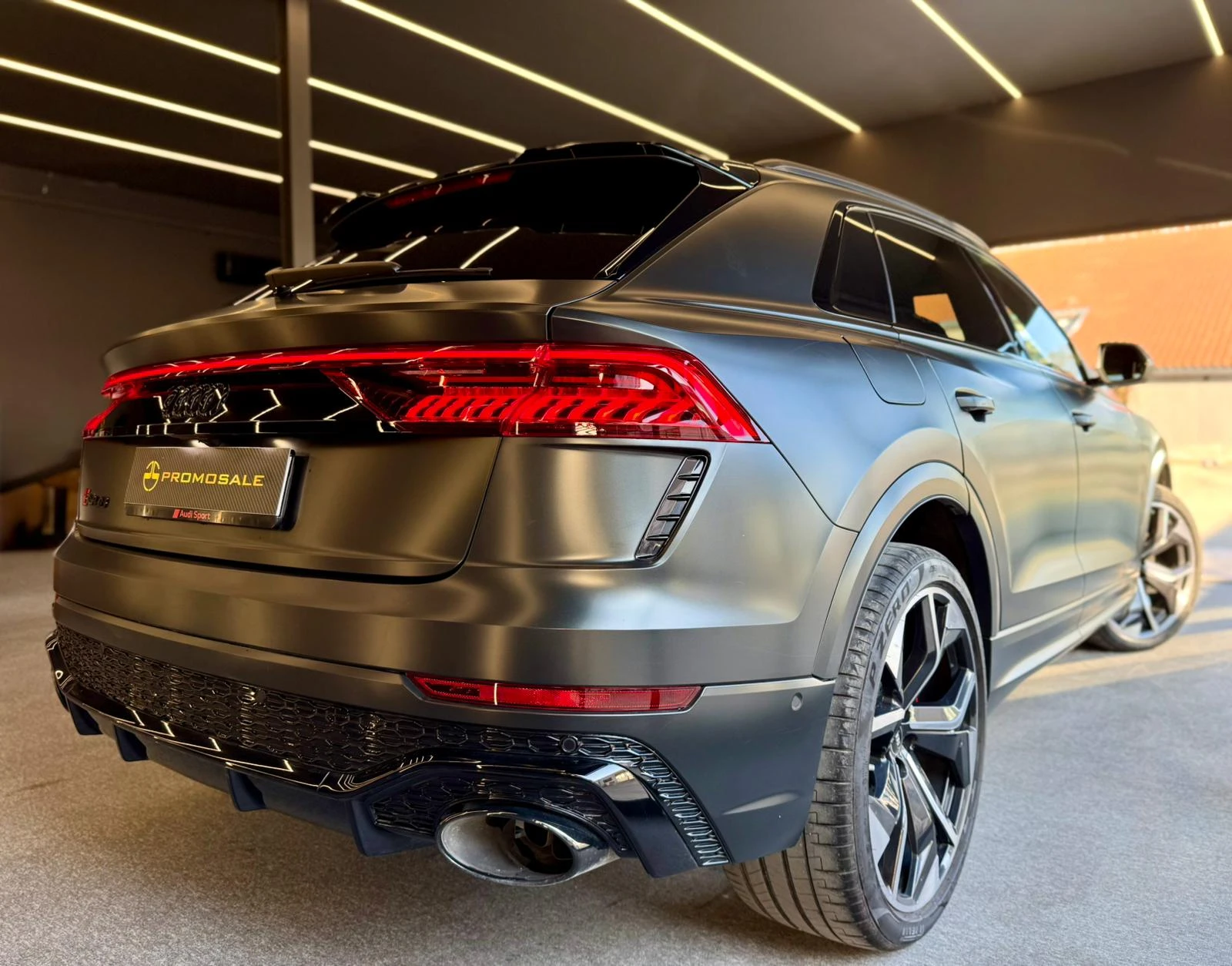 Audi RSQ8 Ceramic* Гаранционен* Лизинг* Обдух* Bang&Olufsen - изображение 6