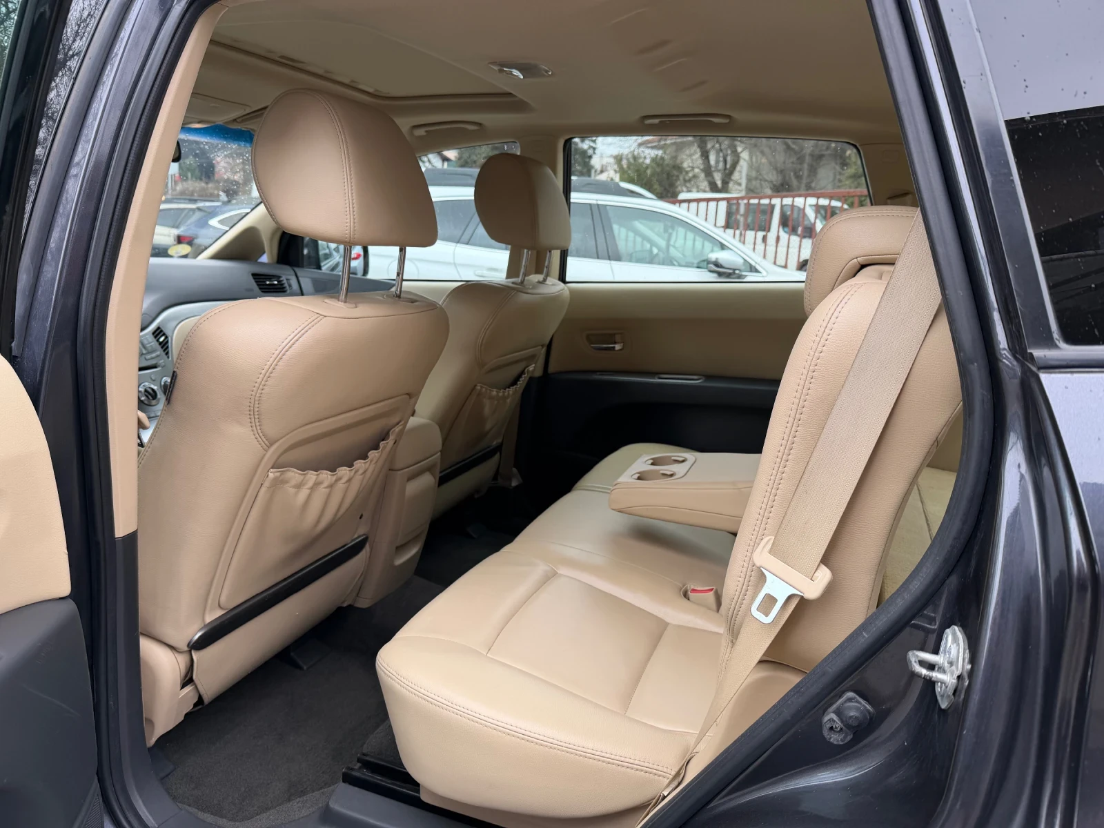 Subaru B9 tribeca 3.6 EXECUTIVE , снимка 14 - Автомобили и джипове - 53901152