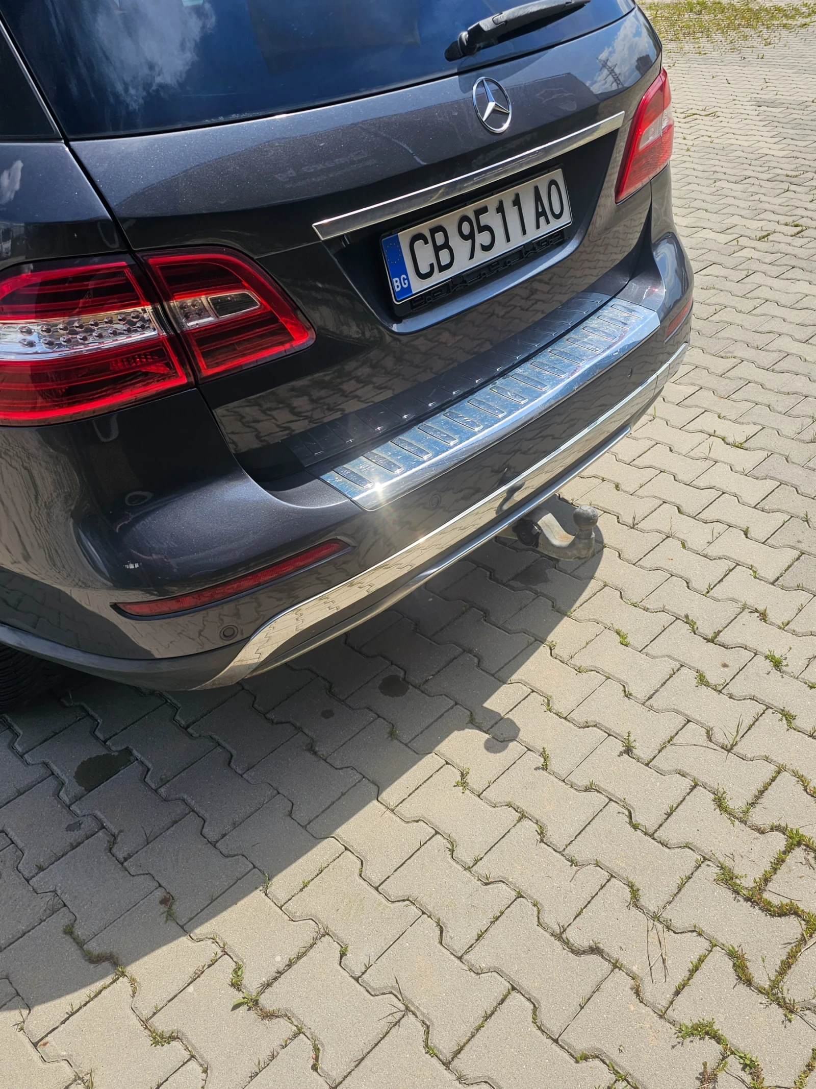 Mercedes-Benz ML 350 Bluetec 4 Matic, снимка 5 - Автомобили и джипове - 54342704