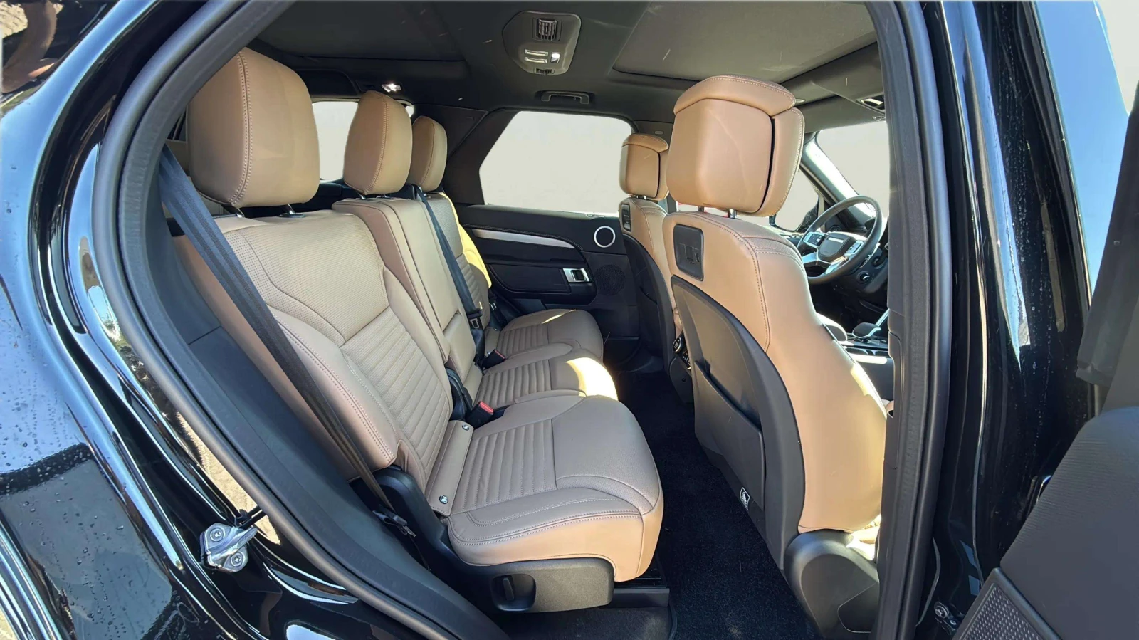 Land Rover Discovery 3.0 D, снимка 13 - Автомобили и джипове - 54745285