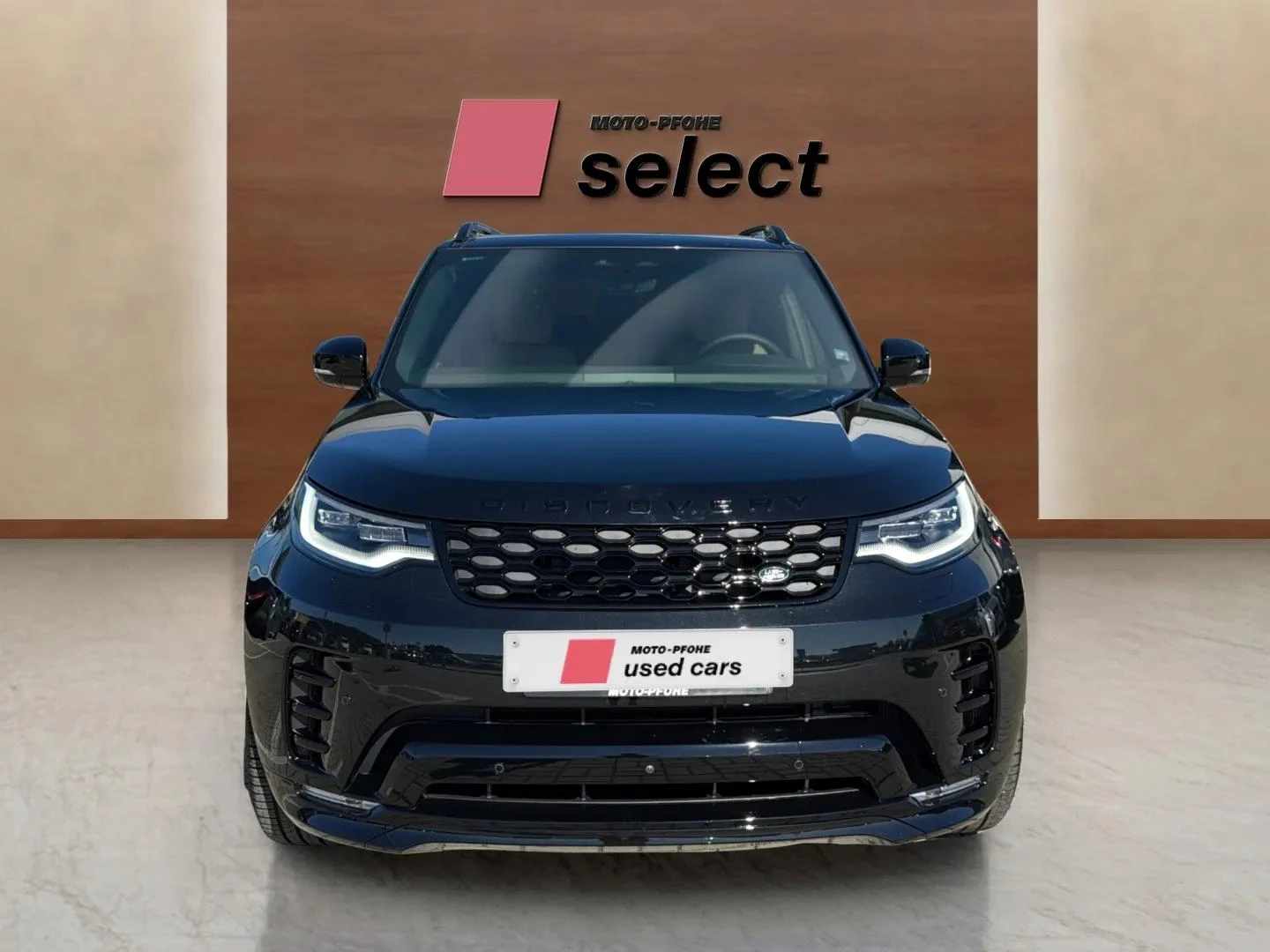 Land Rover Discovery 3.0 D, снимка 3 - Автомобили и джипове - 54745285