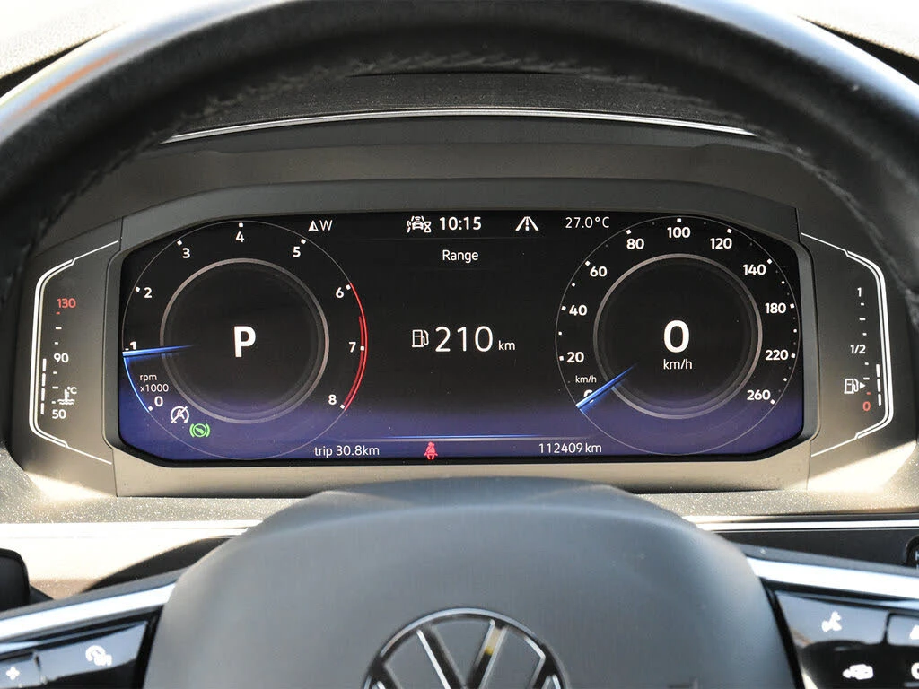 VW Tiguan R-LINE BLACK* 4MOTION* DISTRONIC* ПАНОРАМА* КАМЕРА, снимка 10 - Автомобили и джипове - 55133529