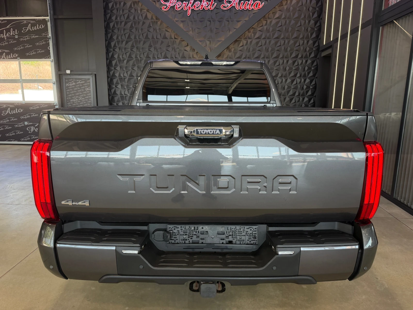 Toyota Tundra 3.5 i-FORCE HYBRID* FULL ���* 4�4* VIRTUAL* ������ | Mobile.bg � ����������� 3