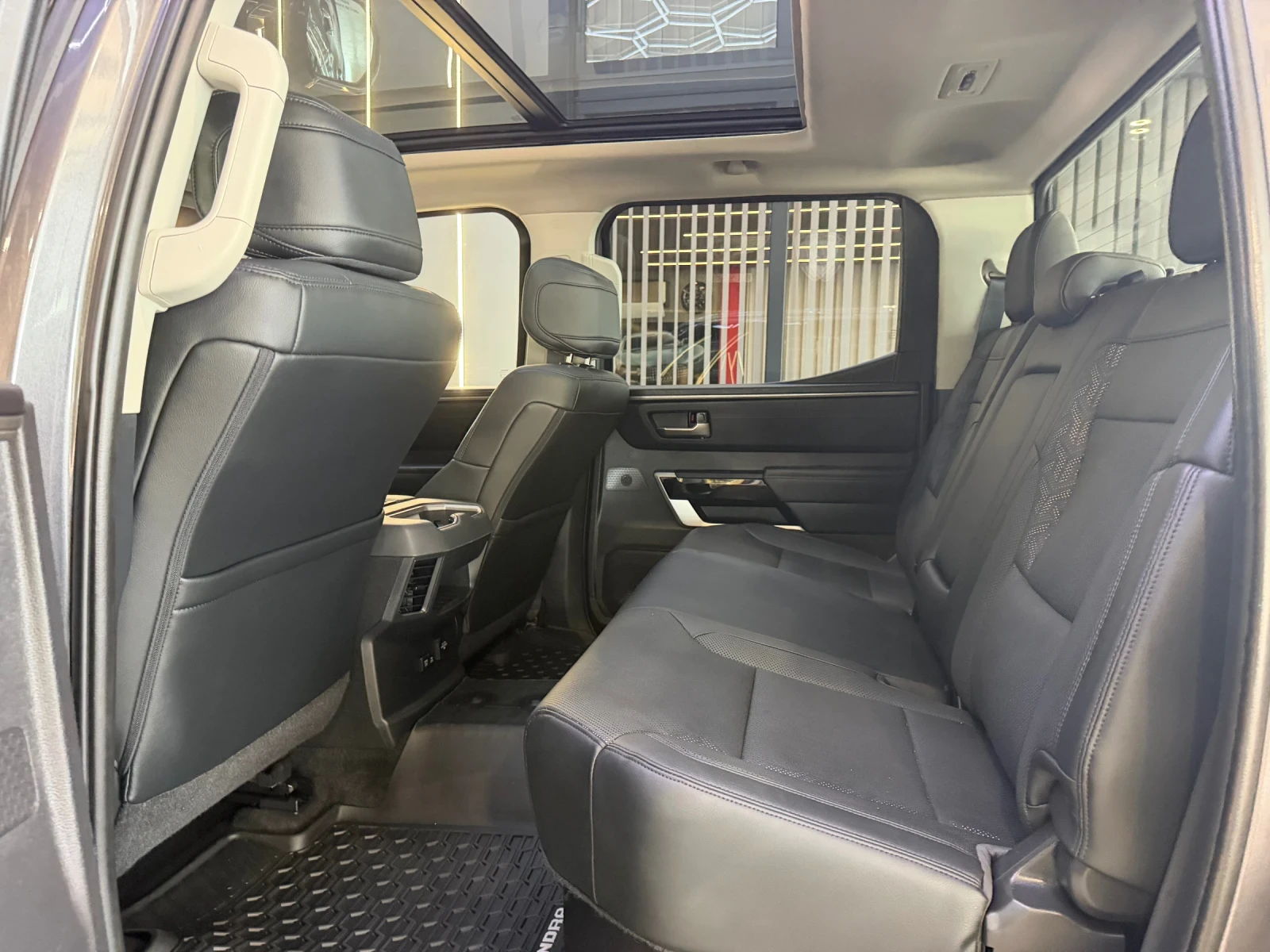 Toyota Tundra 3.5 i-FORCE HYBRID* FULL ���* 4�4* VIRTUAL* ������ | Mobile.bg � ����������� 5