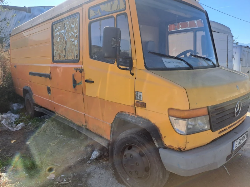 Mercedes-Benz 811, снимка 2 - Бусове и автобуси - 53088793