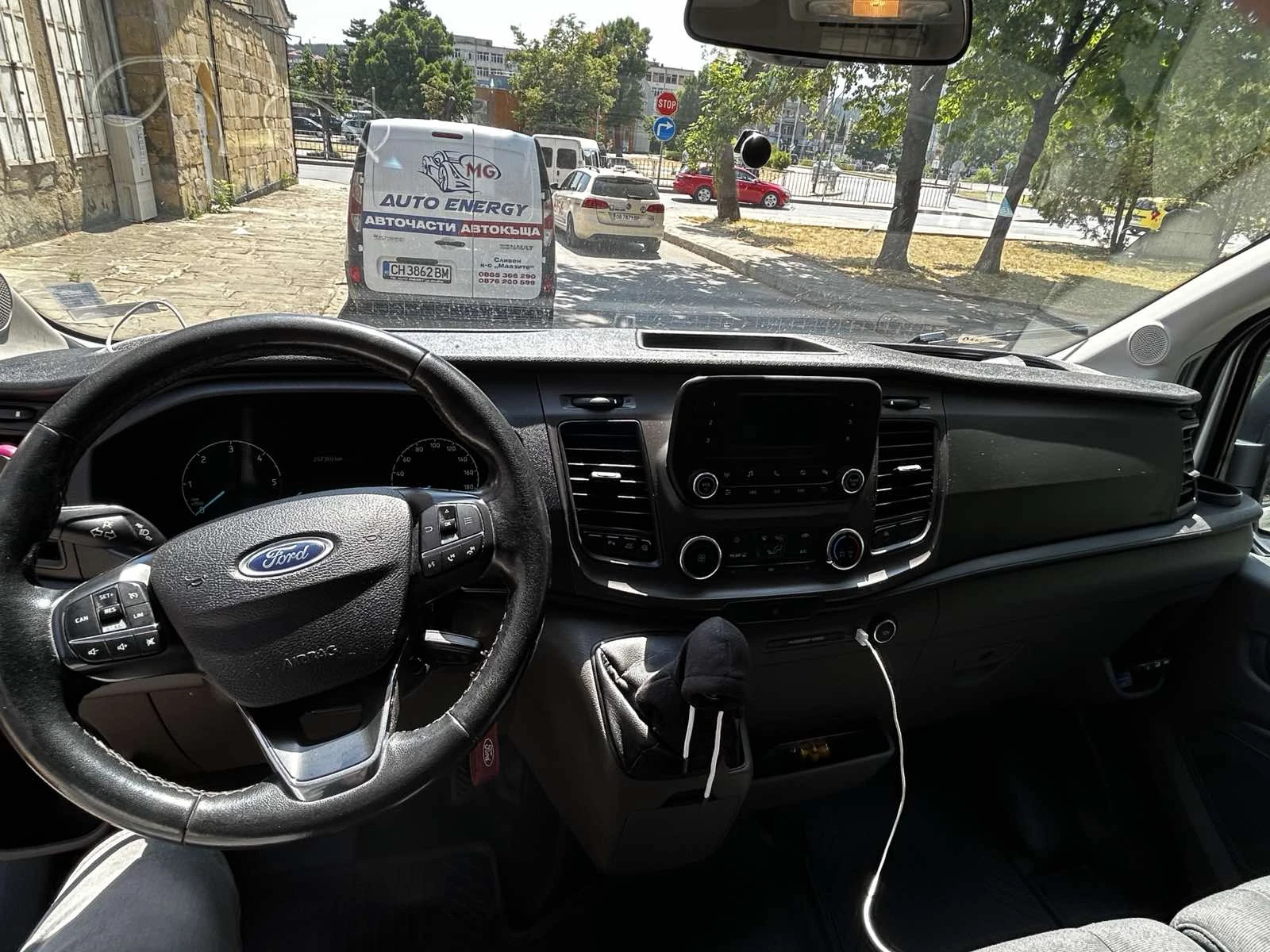 Ford Transit  - изображение 10