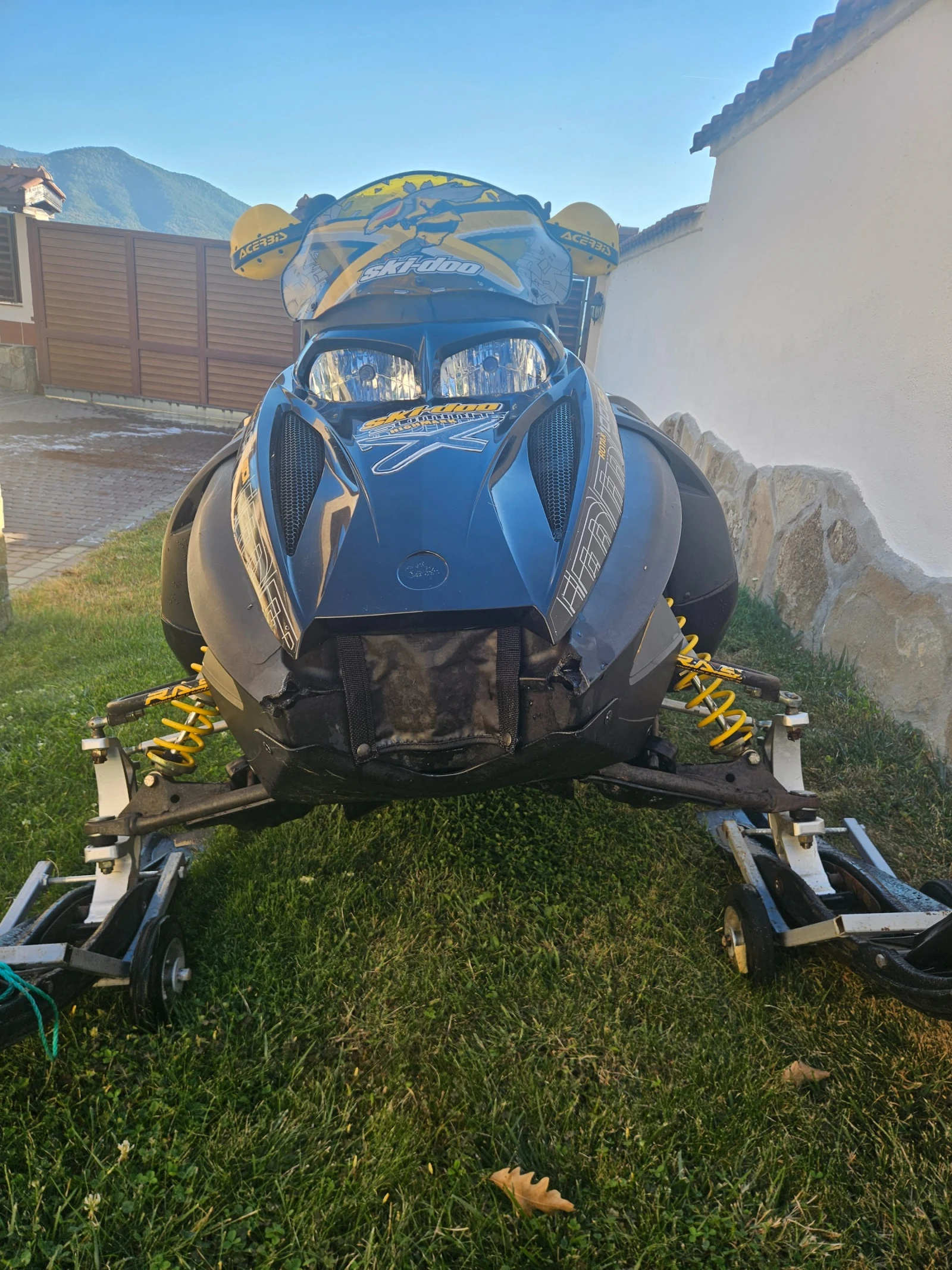 Ski-Doo Summit SDI 1000 - изображение 4